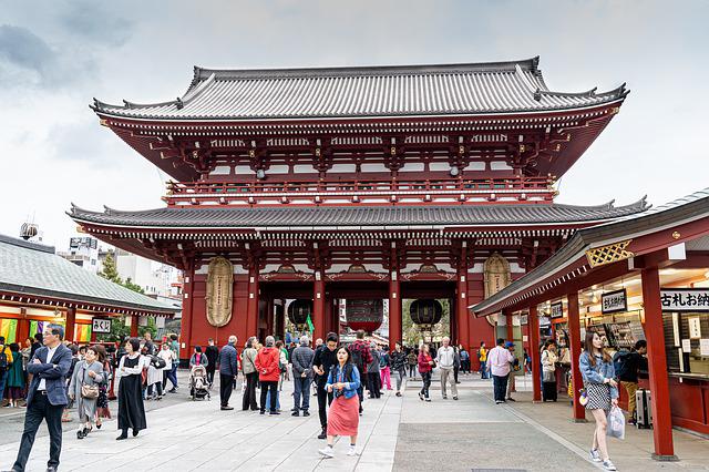 where-to-go-in-asia-Asakusa-of-Japan