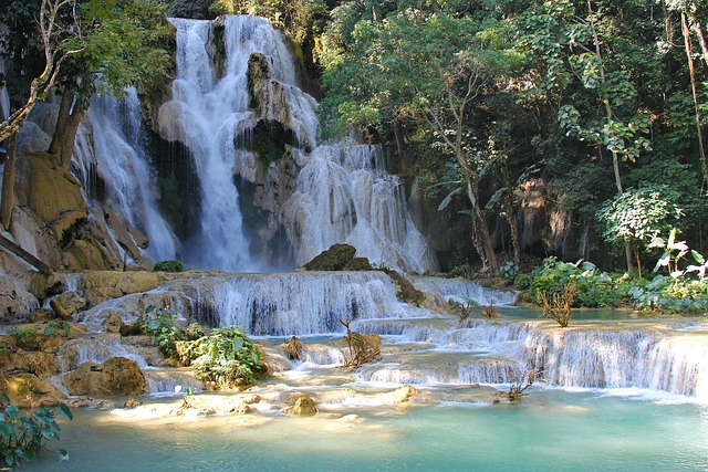 where-to-go-in-asia-Kuang-Si-Falls