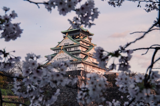 where-to-go-in-asia-Osaka-Castle-Japan