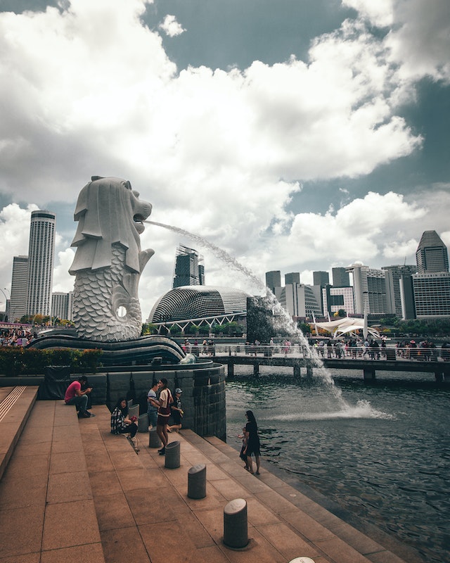 where-to-go-in-asia-The-Majestic-and-Mystical-Merlion-of-Singapore
